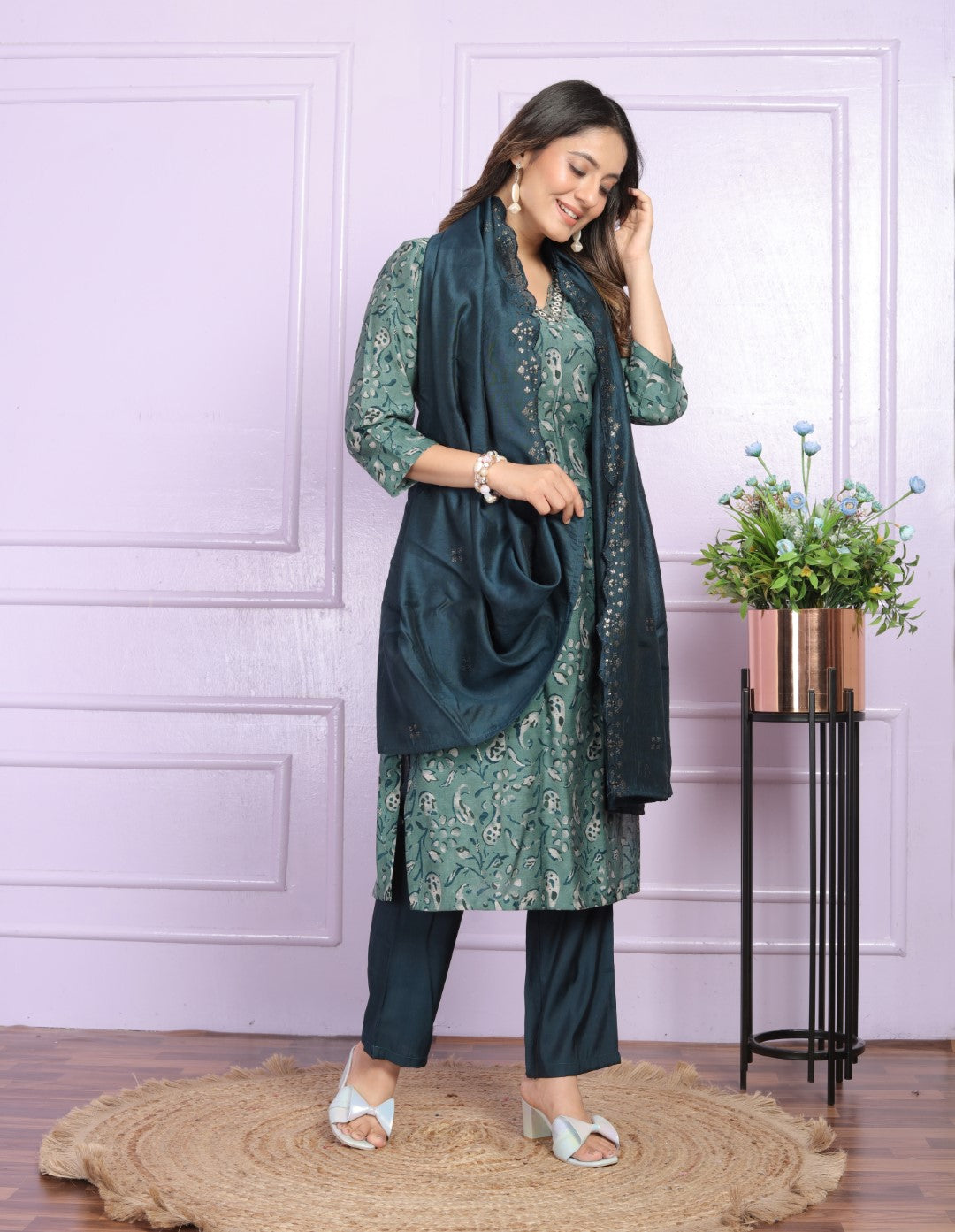 Buy Rama Green Modal Silk V-Neck Dupatta Set Outfit Online