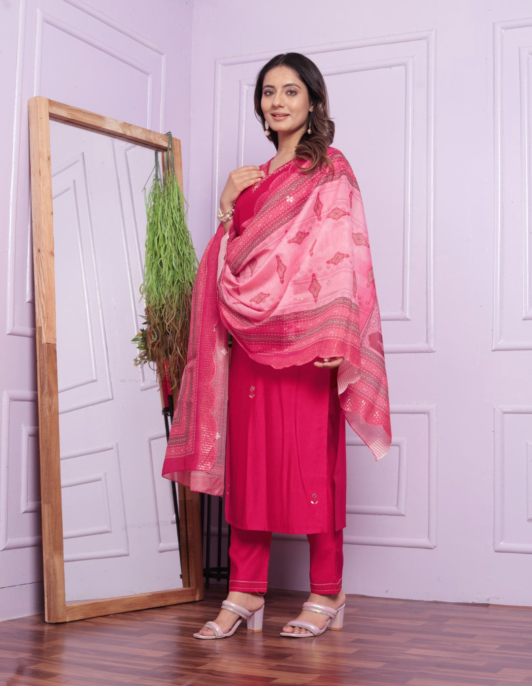 Shop Pink Round Neck Kurta with Straight Pant Set Online