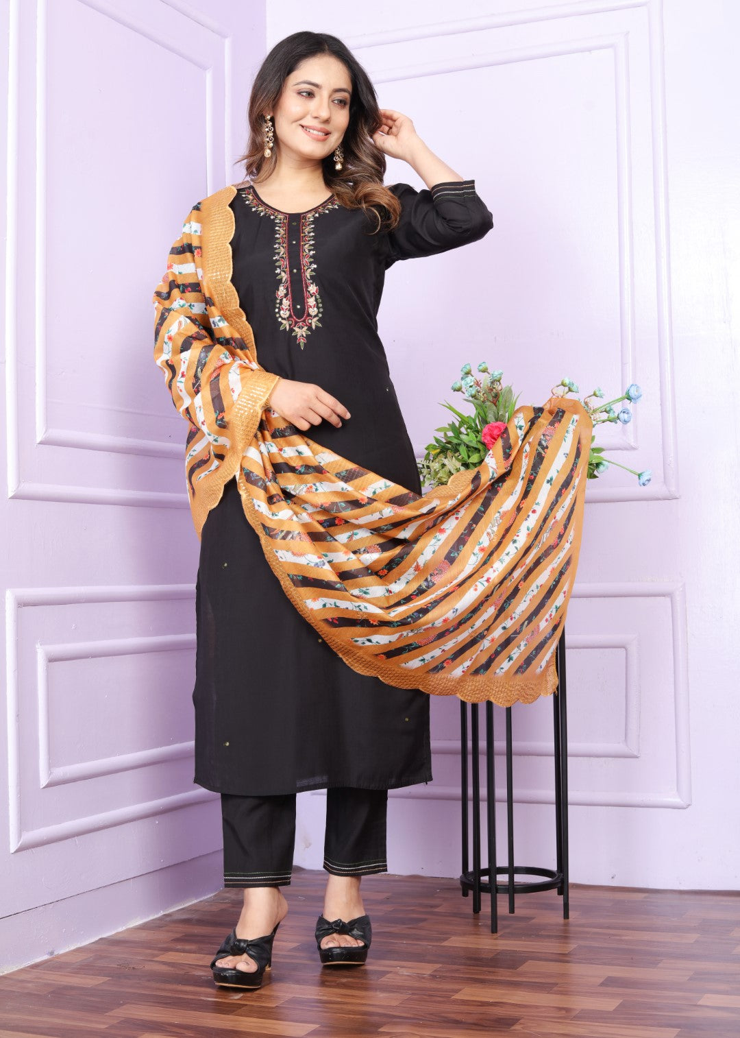 Shop Fancy Black Straight Pant Set Online | Vaanya Kurtis