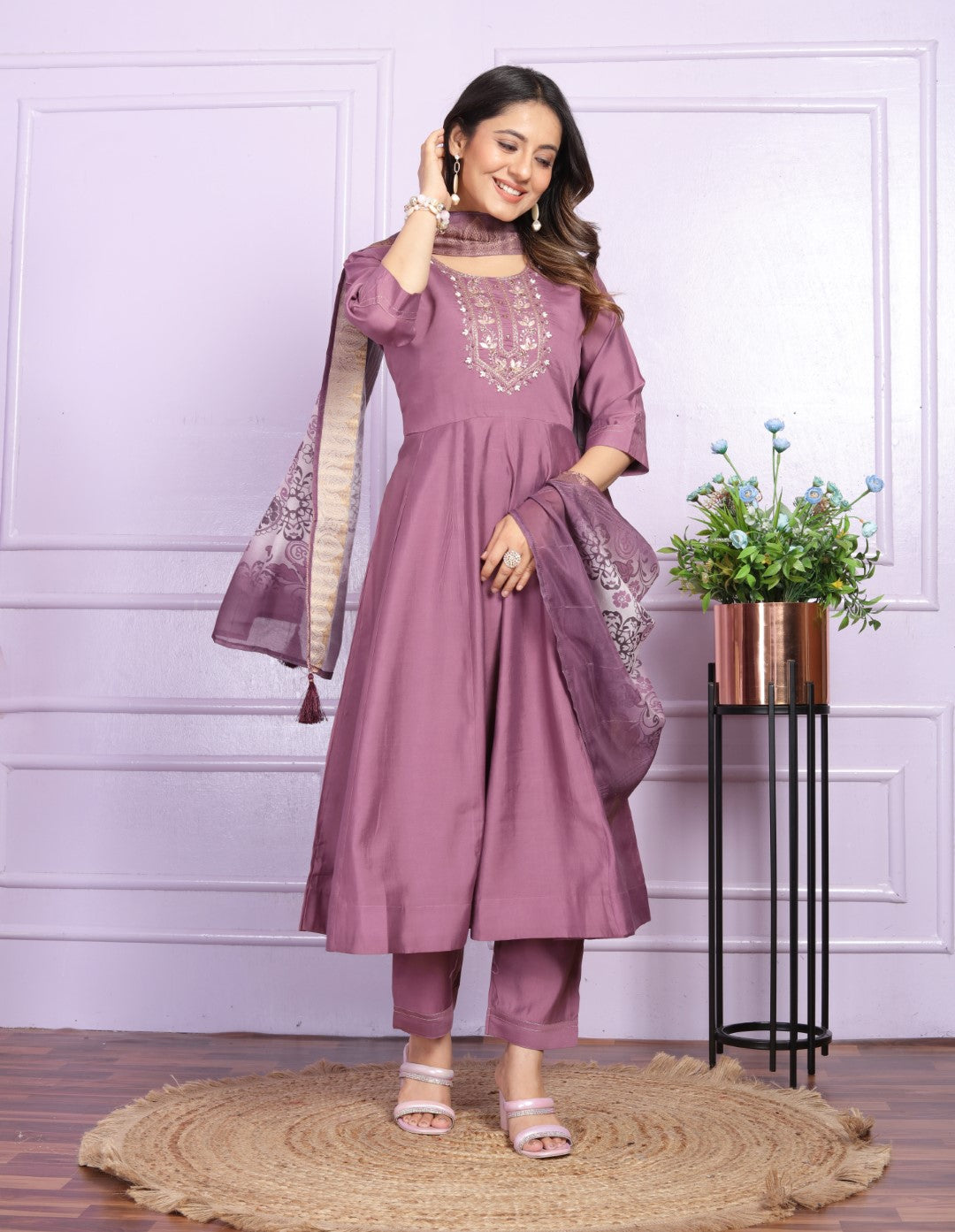 Shop Festive Purple Straight Kurta Pant Set Online | Vaanya Kurtis