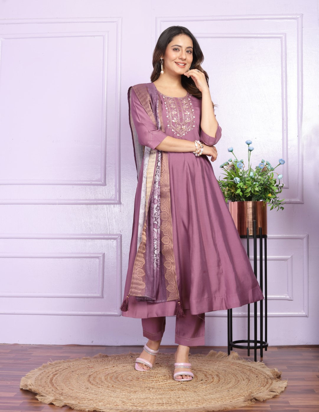 Shop Festive Purple Straight Kurta Pant Set Online | Vaanya Kurtis