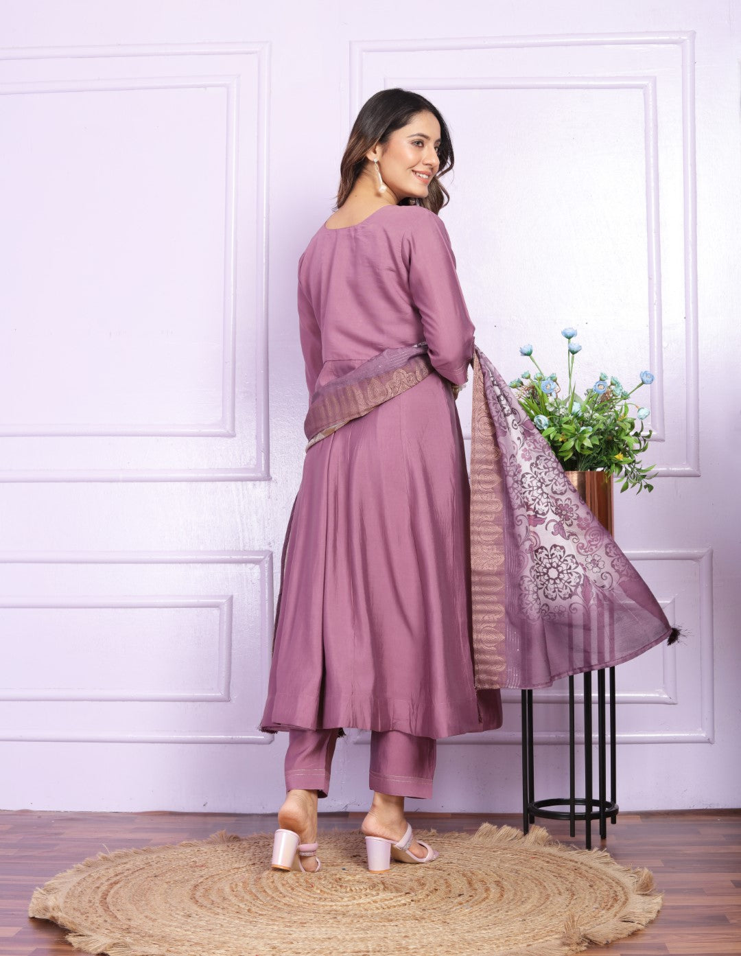 Shop Festive Purple Straight Kurta Pant Set Online | Vaanya Kurtis