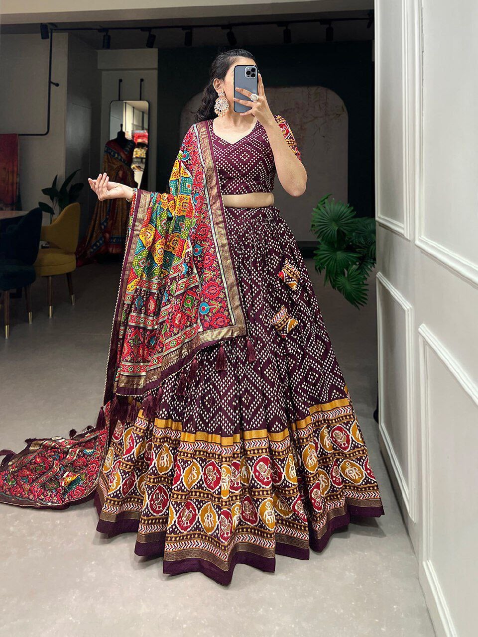 Festive Bandhani Lehenga Set Lehenga Vaanya Kurtis 