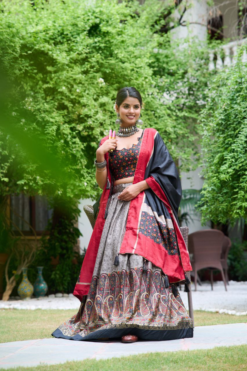 Buy Kashmiri Print Lehenga Set in Grey-Black Tussar Silk Online