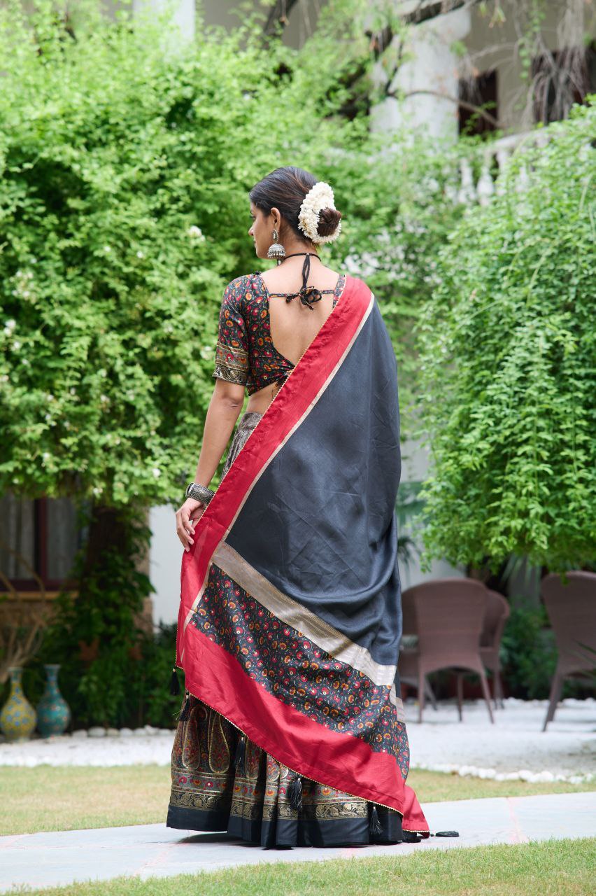 Buy Kashmiri Print Lehenga Set in Grey-Black Tussar Silk Online