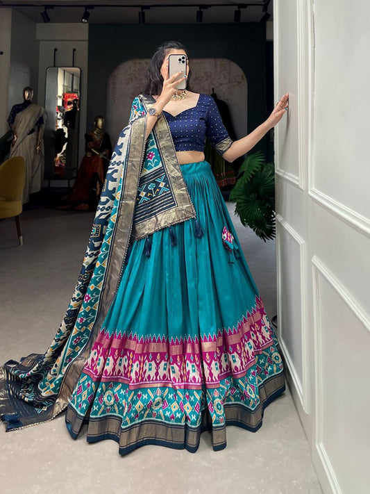 Festive Wear Lehenga Set