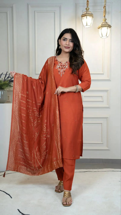 Elegant Roman Silk Suit For Women