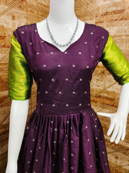Narayan Pet Cotton Gown.