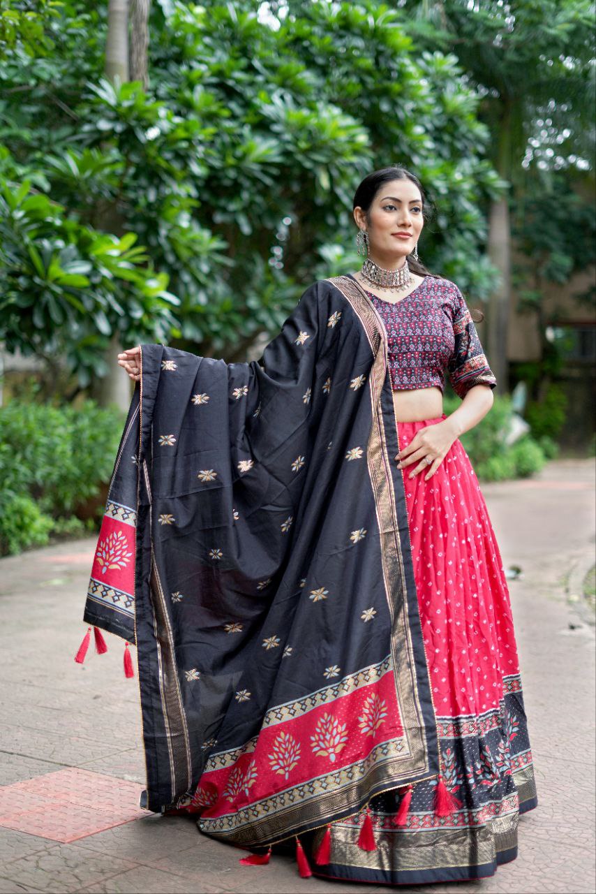 Buy Festive Red Meenakari Lehenga Choli Set Online