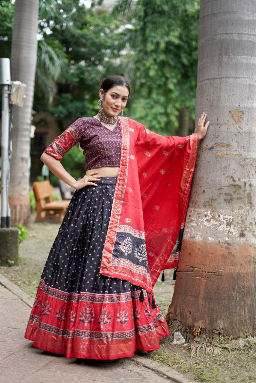 Trending Black Meenakari Lehenga Choli Set | Vaanya Kurtis